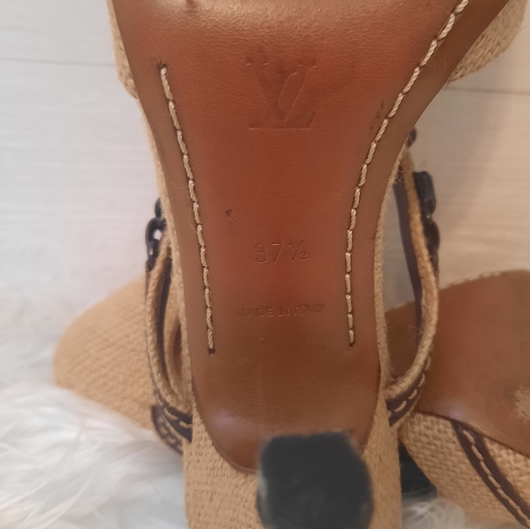 Louis Vuitton blue stone embellished canvas heels sandals sz 37 1/2 US 6.5 - Picture 9 of 10